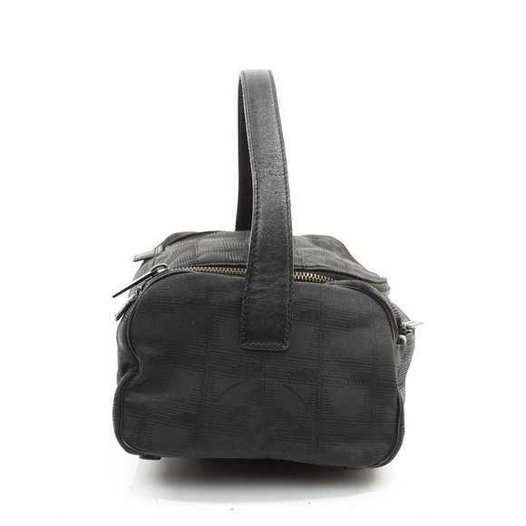 Auth Chanel Cosmetic Pouch Nylon Black #13612C96 - Picture 6 of 14